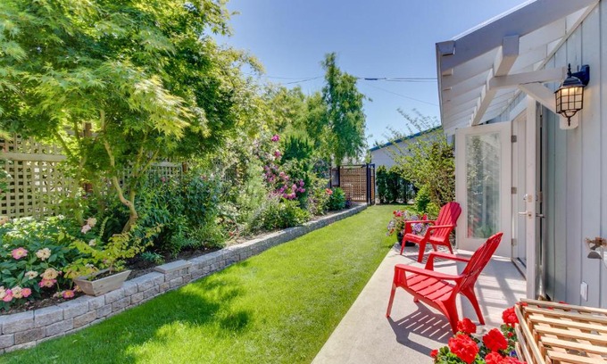 Anacortes House | Cultural Cottage in Old Town Anacortes
