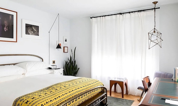 Adams Morgan Hotel | Cultural Escape, Artsy DC Stay, Stylish All-Suite Experience, Pets Stay For Free