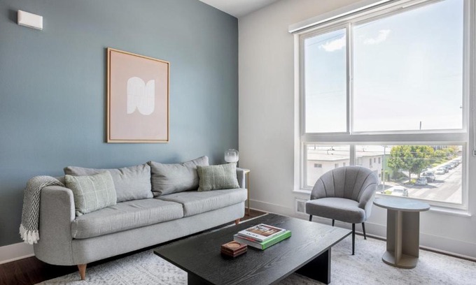 Palms Apartment | Culver City 1br w gym clubhouse nr 405 LAX-1051