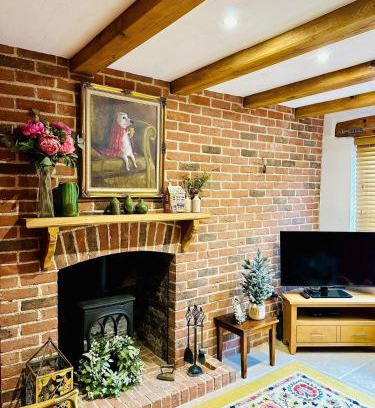 Wendover Apartment | Curiosity Cottage