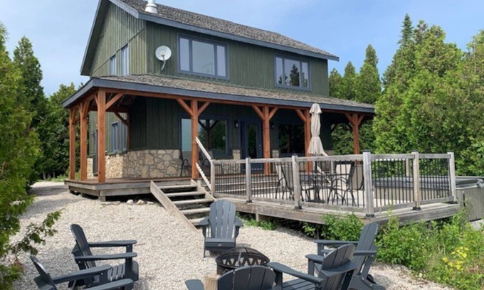 Tobermory Cottage | Custom Built Craftsman Cottage on Lake Huron