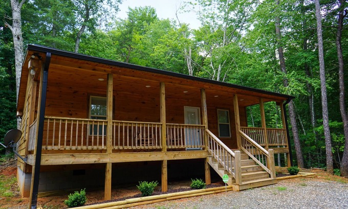 Cherokee Cabin | Customer Appreciation Year! See Discount information in Ad