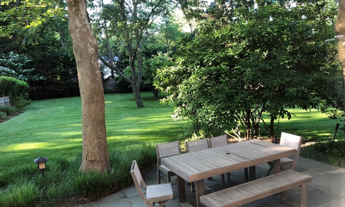 Cutchogue House | Cutchogue Home with Pool and Access to Association only Beach!