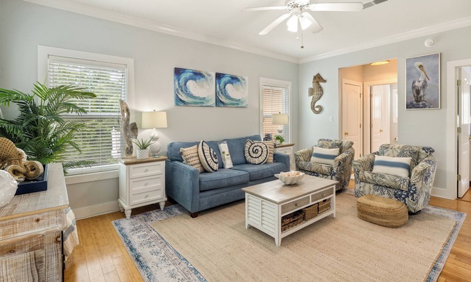 Ono Island Condo | Cute Bungalow! Awesome Amenities! The Best Pool! 3 Minutes To White Beach!