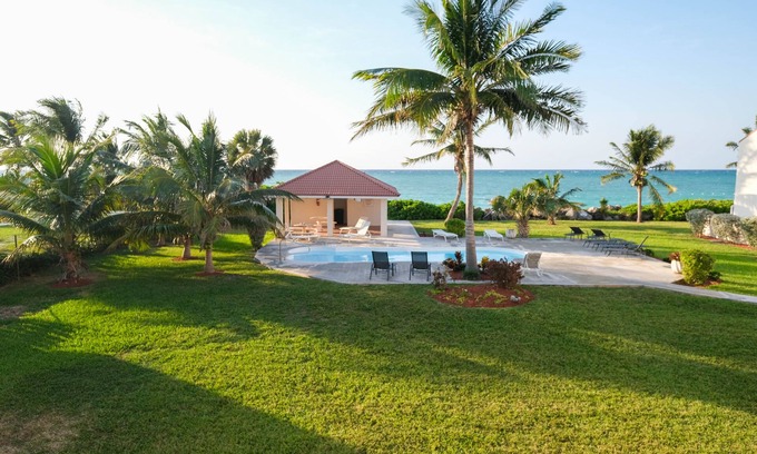 Williams Town Condo | Cute, Clean, Comfortable Beach Retreat