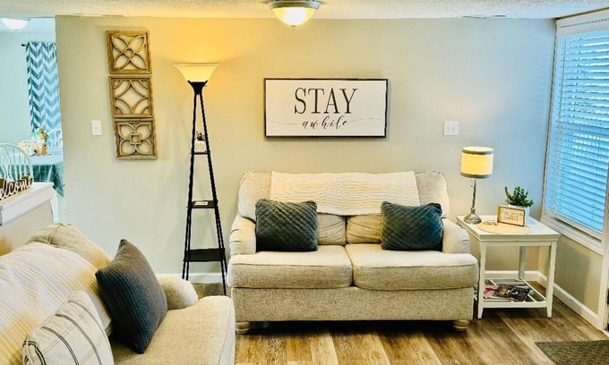 Williamstown House | Cute cottage just minutes from Ark Encounter