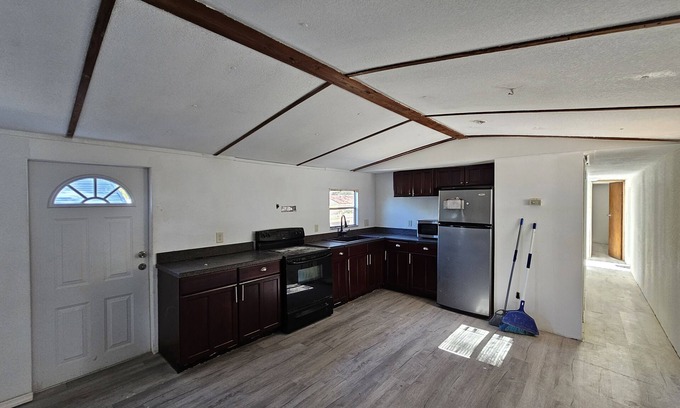 Summerfield House | Cute, cozy and centrally located
