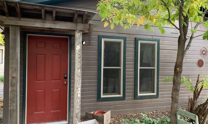 Pueblo Cottage | Cute Guest House on Beautiful Historic Property