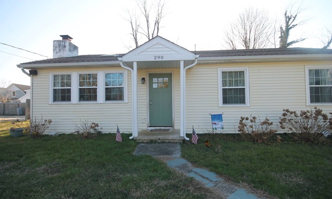 West Cape May Condo | Cute home, updated appliances, ceiling fans, and more!