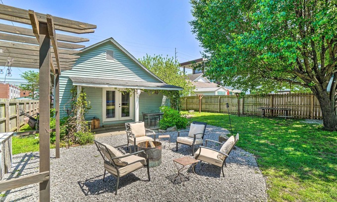 Germantown House | Cute Nashville Getaway: Walk to Cafes & Pubs!