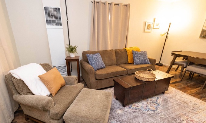 Prineville Condo | Cute Newly Remodeled One Bed One Bath Home in Prineville