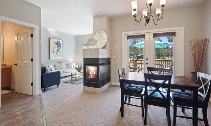 Redmond House | Cute & Updated, Close to Everything, Golf, Amenities, Perfect For Family
