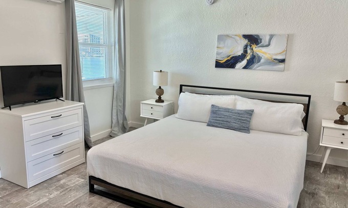 Bay Esplanade Apartment | CWB Retreats at Bayside Villas - Studio 4