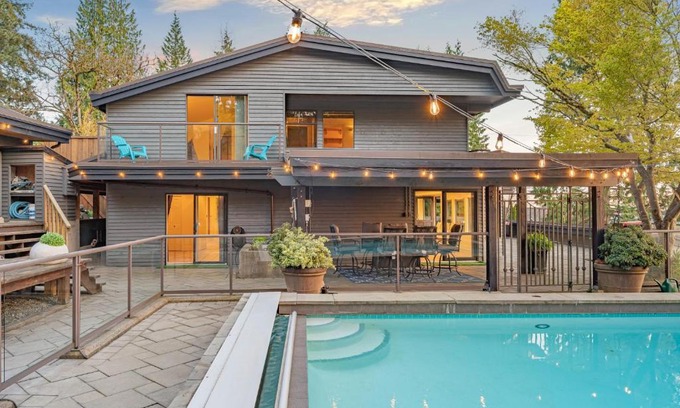 Upper Lonsdale House | Cypress: Private Bedroom/Bathroom/Office, with Shared Pool, Hot tub
