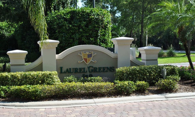 Naples Condo | Cypress Woods Golf & Country Club 2 Bed/2Bath with Den-Walking Distance to Club