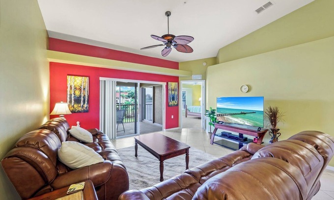 Naples Condo | Cypress Woods Golf Course and Country Club