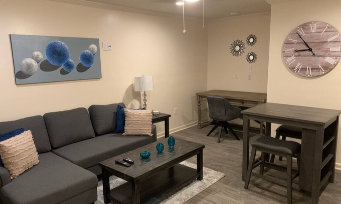 Highlands - Perkins Apartment | D-Beautiful Apartment/Customed Luxury Design
