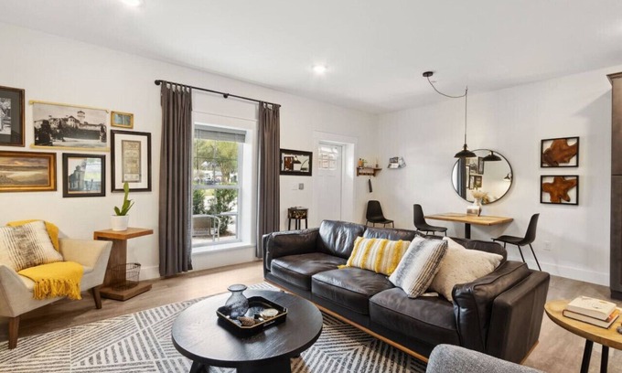 St. Marys Apartment | #D Industrial Vibe - DT - Steps to Shops & Dining
