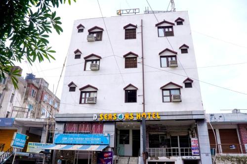 Taj Ganj Hotel | D Season Hotel