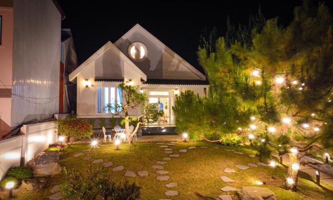 Phuong Villa | Dalat Villa Du Jardin