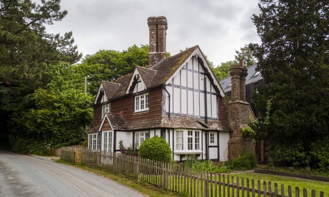 Hassocks Apartment | Danny Cottage XXXXXX