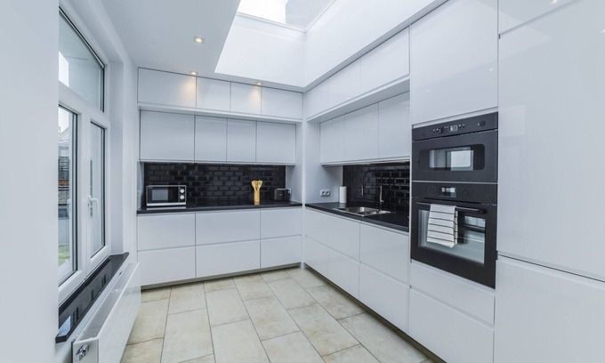 Dansaert Apartment | Dansaert XI - Two Bedroom Apartment, Sleeps 4