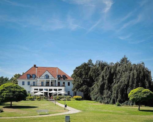 Schmoeckwitz Hotel | DAS SCHMÖCKWITZ