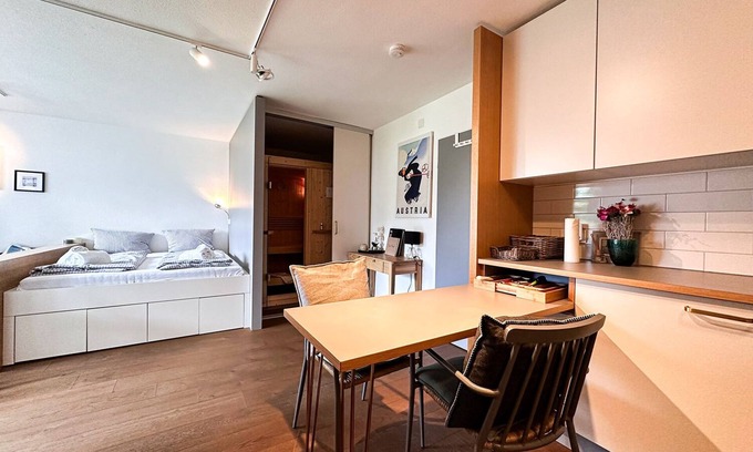 Steibis Apartment | Das Wunderschöne, Gemütliche 1- Raum Apartment mit Sauna ist Zentral Gelegen in