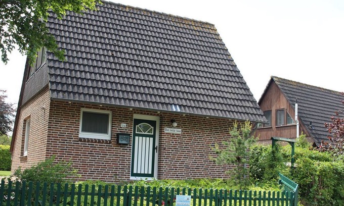 Pilsum House | Dat Lüttje Huus am Hafen von Pilsum