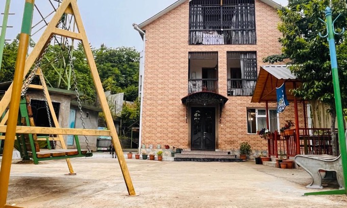 Khelvachauri House | Dato's GuestHouse