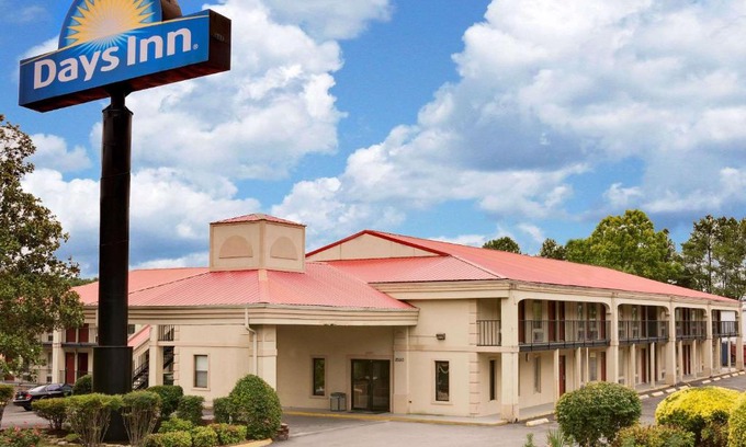 Cleveland Hotel | Days Inn by Wyndham Cleveland TN