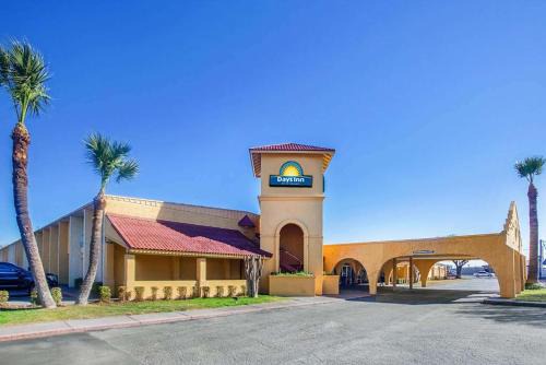 Amistad National Recreational Area Hotel | Days Inn by Wyndham Del Rio