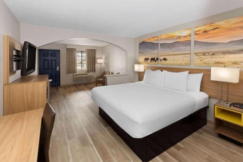 Oklahoma City Hotel | Days Inn by Wyndham Oklahoma City