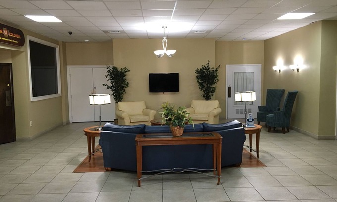 Orlando Hotel | Days Inn by Wyndham Orlando Airport Florida Mall