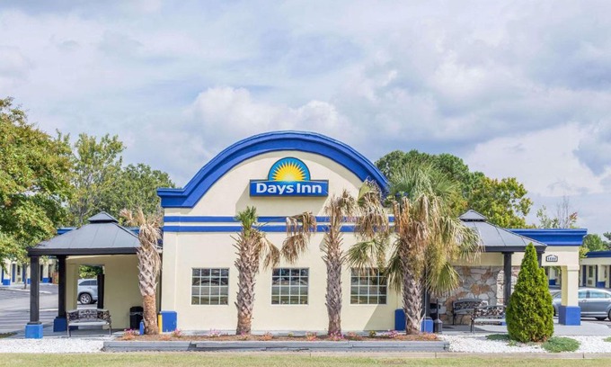 Northwest Hotel | Days Inn by Wyndham Virginia Beach Town Center