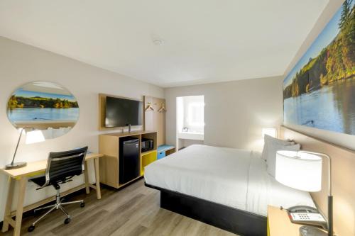 Bossier City Hotel | Days Inn & Suites by Wyndham Bossier City - Casino Area