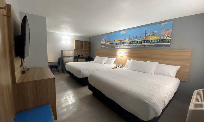 Texas City Hotel | Days Inn & Suites by Wyndham Texas City