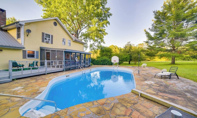 Dayton House | Dayton Home w/Pool & Deck on 37 Private Acres!