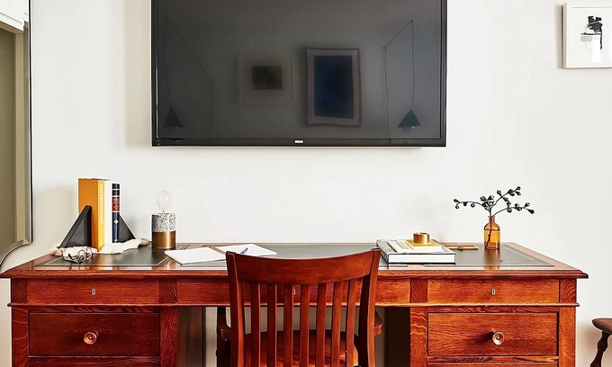 Adams Morgan Hotel | DC Retreat Experience, Zoo & Parks Nearby, 4 Stylish Units!
