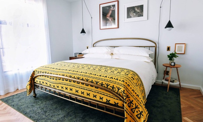 Adams Morgan Hotel | DC Suite Retreat, Arts & Comfort in the Heart of the City, Pet-Friendly Property