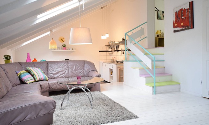 Friedrichshain-Kreuzberg Apartment | rainbow loft 9 in the heart of Kreuzberg