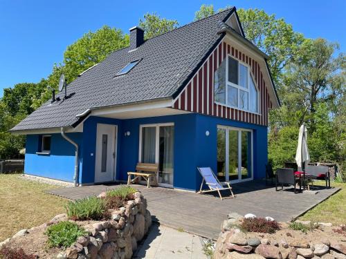 Klausdorf House | Ferienhaus am Gutspark 3, Klausdorf, ca 250 m bis zur Badestelle