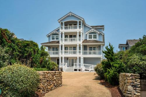 Nags Head House | DE11 Carolina Blue