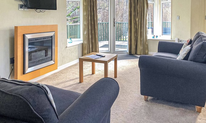 Whitfield Ski Chalet | Decadent and spacious contemporary timber lodge.