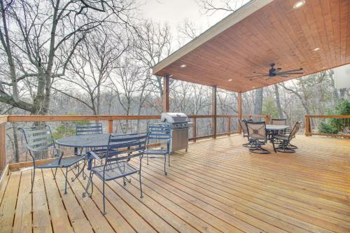 Afton House | Deck and Kayaks Grand Lake of the Cherokees Home