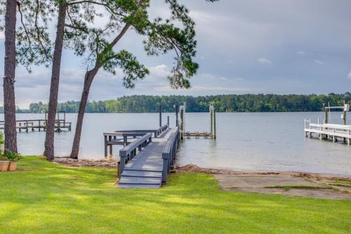 Chapin House | Deck and Views Lake Murray Escape in Chapin!