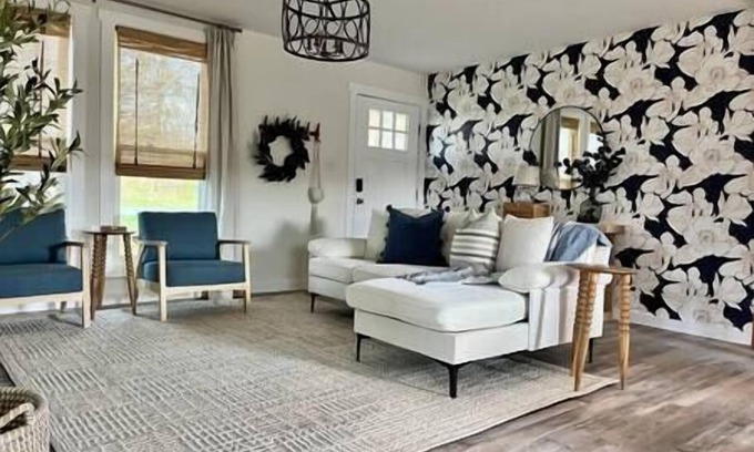 Lebanon House | Dee’s Bluebird Bungalow