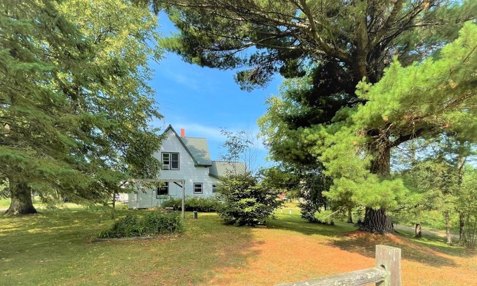 Phillips House | Deer Creek Farmhouse