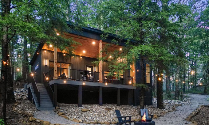 Rockbridge Cabin | Deer Hollow | Brand New | Covered Hot Tub