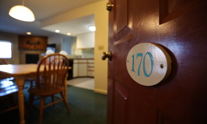 North Woodstock Condo | Deer Park 2 Bedroom with free shuttle to Loon Mountain! (DP170A)